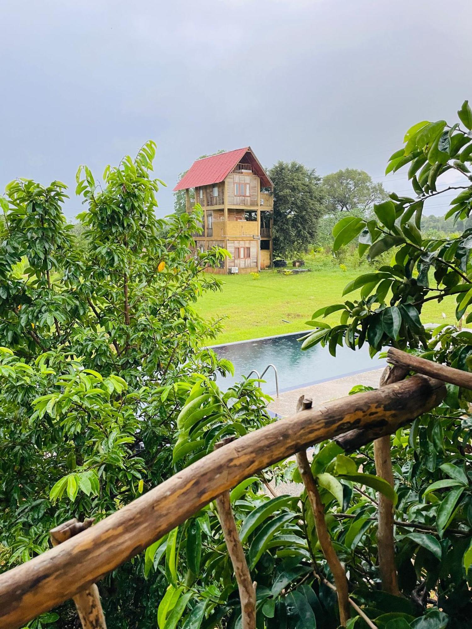 Prana Ayurveda Chalet- Sigiriya Hotel Exterior foto